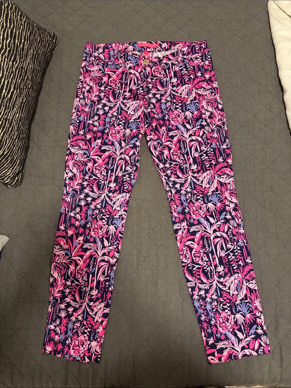 Lilly Pulitzer Pink and Navy Tropical Cropped Jeans